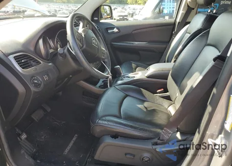 2016 Dodge Journey Crossroad z USA, uszkodzony, nr VIN 3C4PDDGG1GT183807